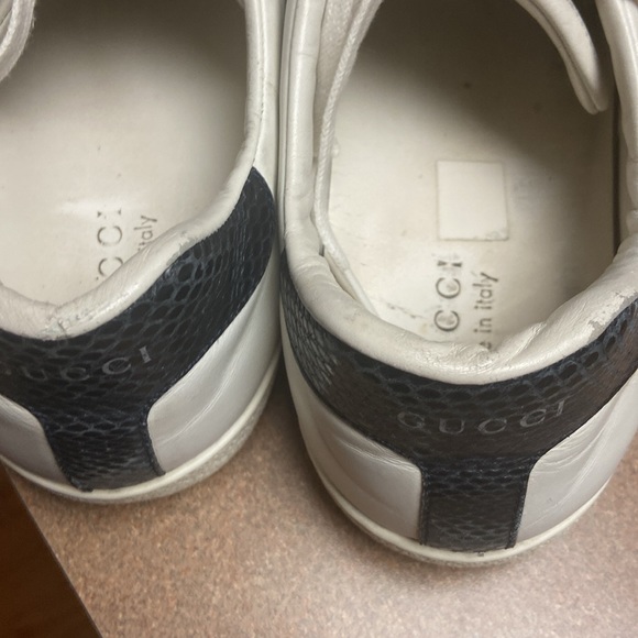 Gucci Ace Leather Sneakers - Picture 16 of 16
